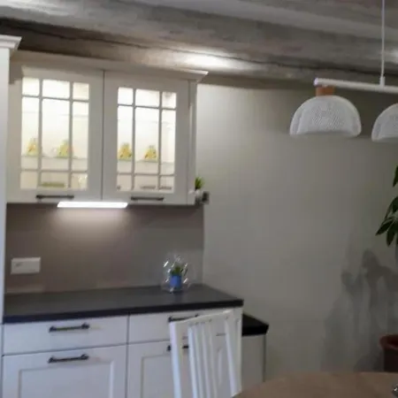 Bethanie A Apartment